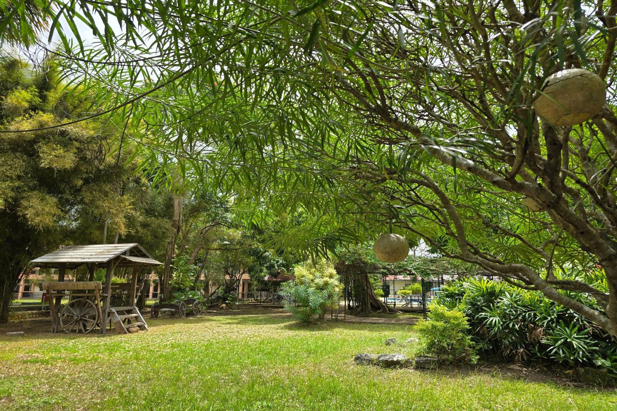 Grand Villa Laguna Bay Eksteriør billede
