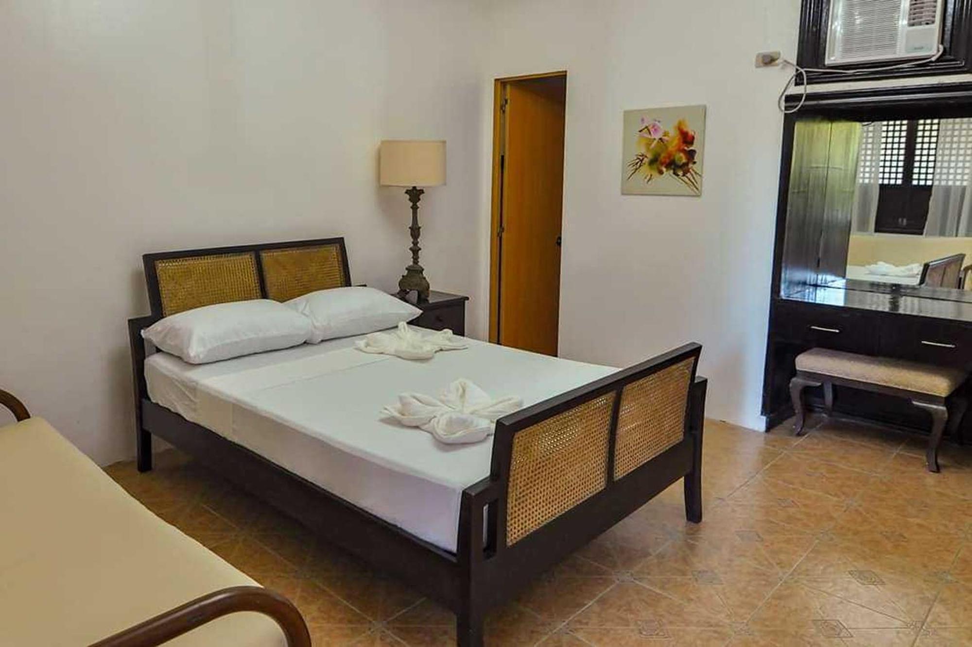 Grand Villa Laguna Bay Eksteriør billede
